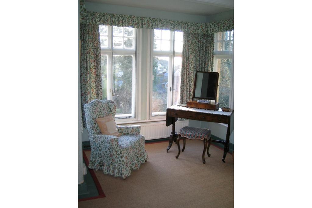 Bulmer Tye House Middleton  Bilik gambar